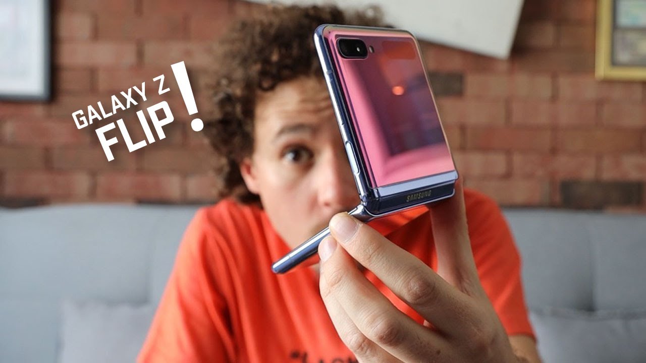 como se llama el telefono que se dobla